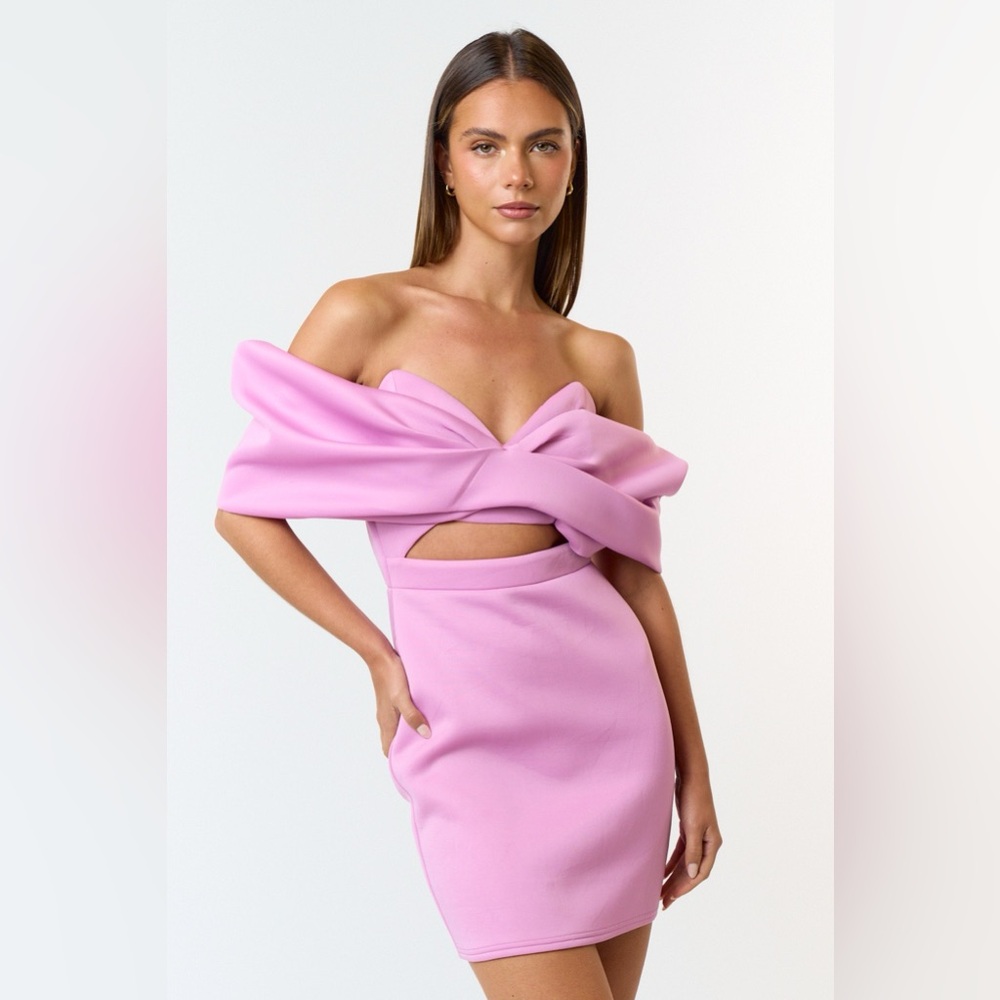 Dress - Picture 2 of 6